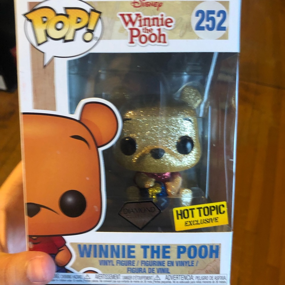 Funko Pop Diamond Edition Pooh Bear